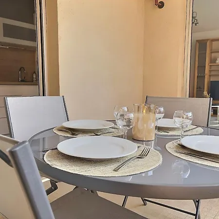 L'ame Du Peintre - Terrasse - Parking - Centre アパート